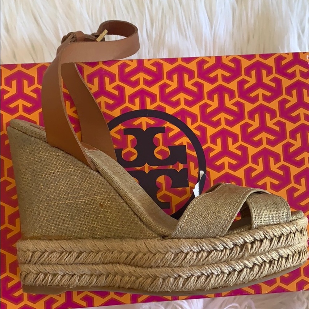 Tory Burch size 7.5 high wedge sandal
